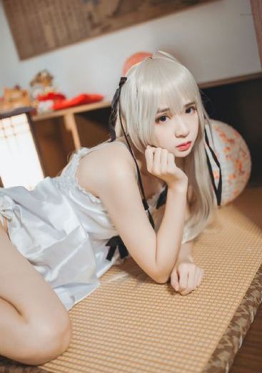 惩罚女仆夹震蛋器憋尿视频