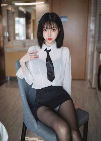 男人插入女人下面