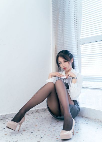 嗝嗝老师